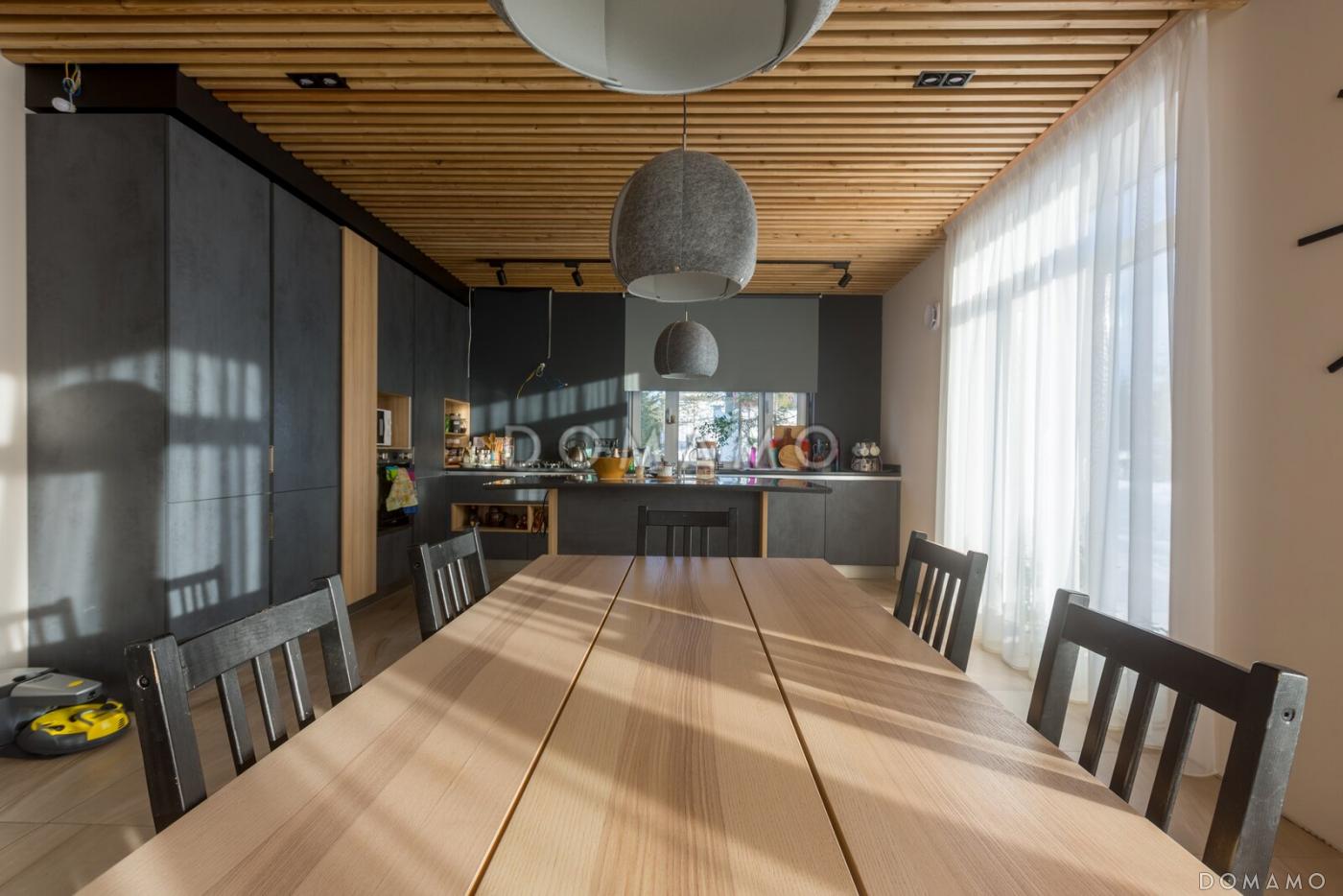 Проект двухэтажного кирпичного дома с террасой, балконом, сауной и 5 спальнями / 21