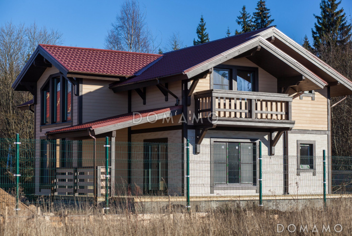 Проект современного каркасного дома с двумя террасами