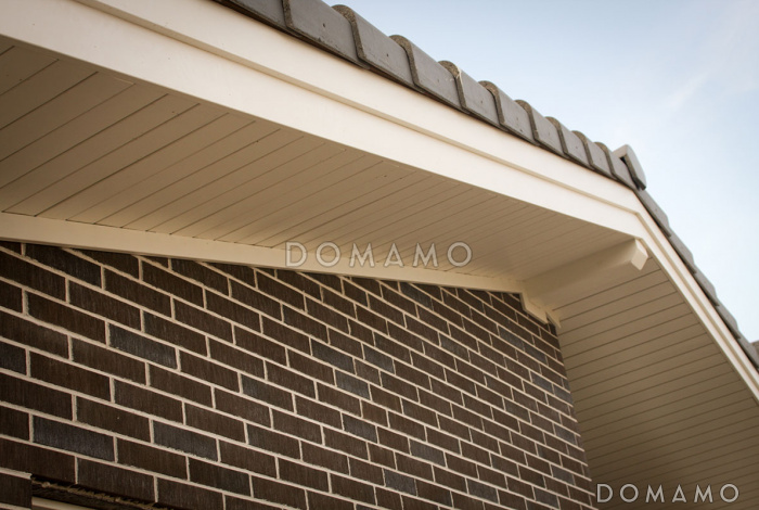 Проект кирпичного дома с открытой террасой