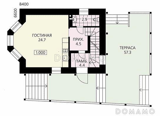 Проект небольшого дома из пеноблоков с эркером, просторной гостиной и большой крытой террасой / План 1 этажа